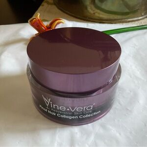 Vine Vera Resveratrol Pinot Noir Collagen Collection Longevity Cream 3.88oz